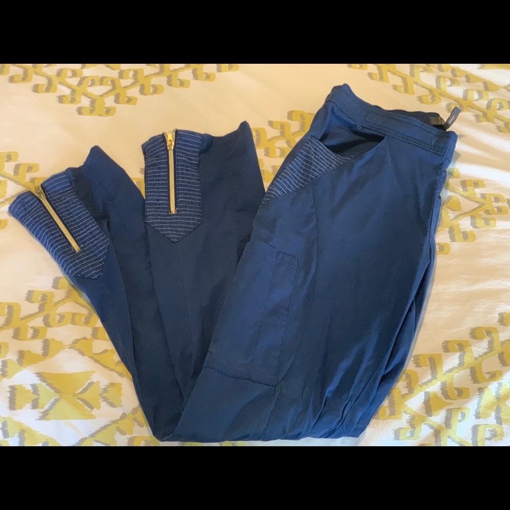 Jaanuu Moto scrub pant